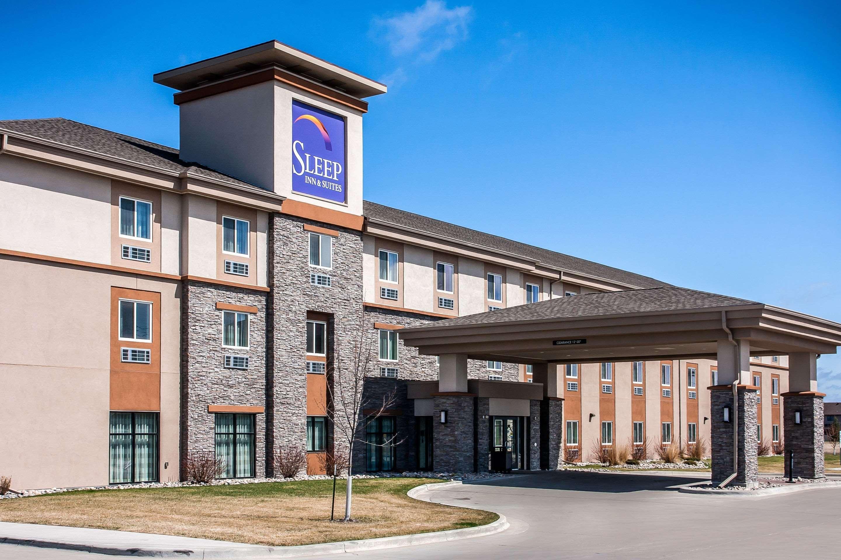 Sleep Inn & Suites Grand Forks Near Alerus Center Exterior foto