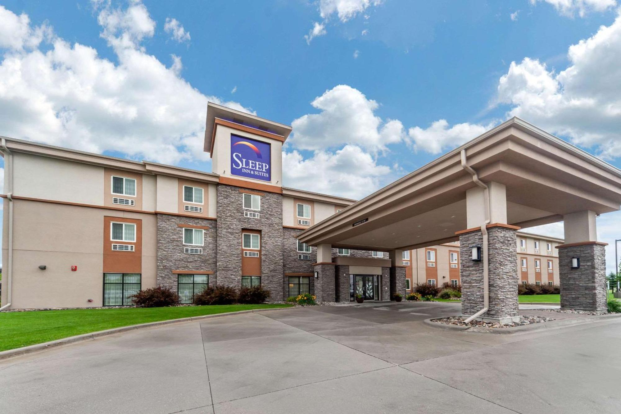 Sleep Inn & Suites Grand Forks Near Alerus Center Exterior foto